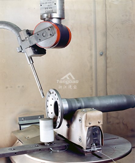 四軸精加工數(shù)控噴丸機(jī)設(shè)備