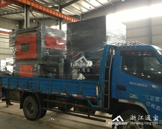 輸送式噴砂機(jī)照